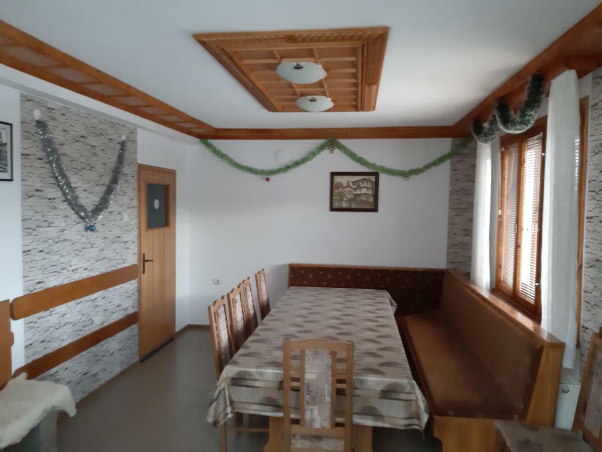Къща Поколения Tryavna Esterno foto